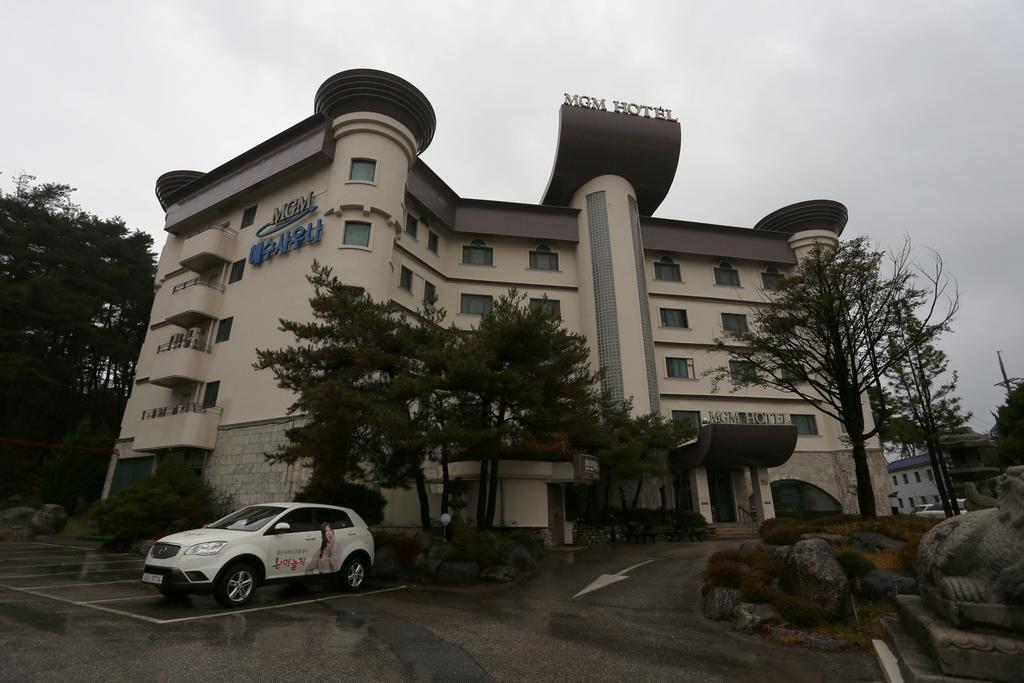 Mgm Hotel Gangneung Exterior foto